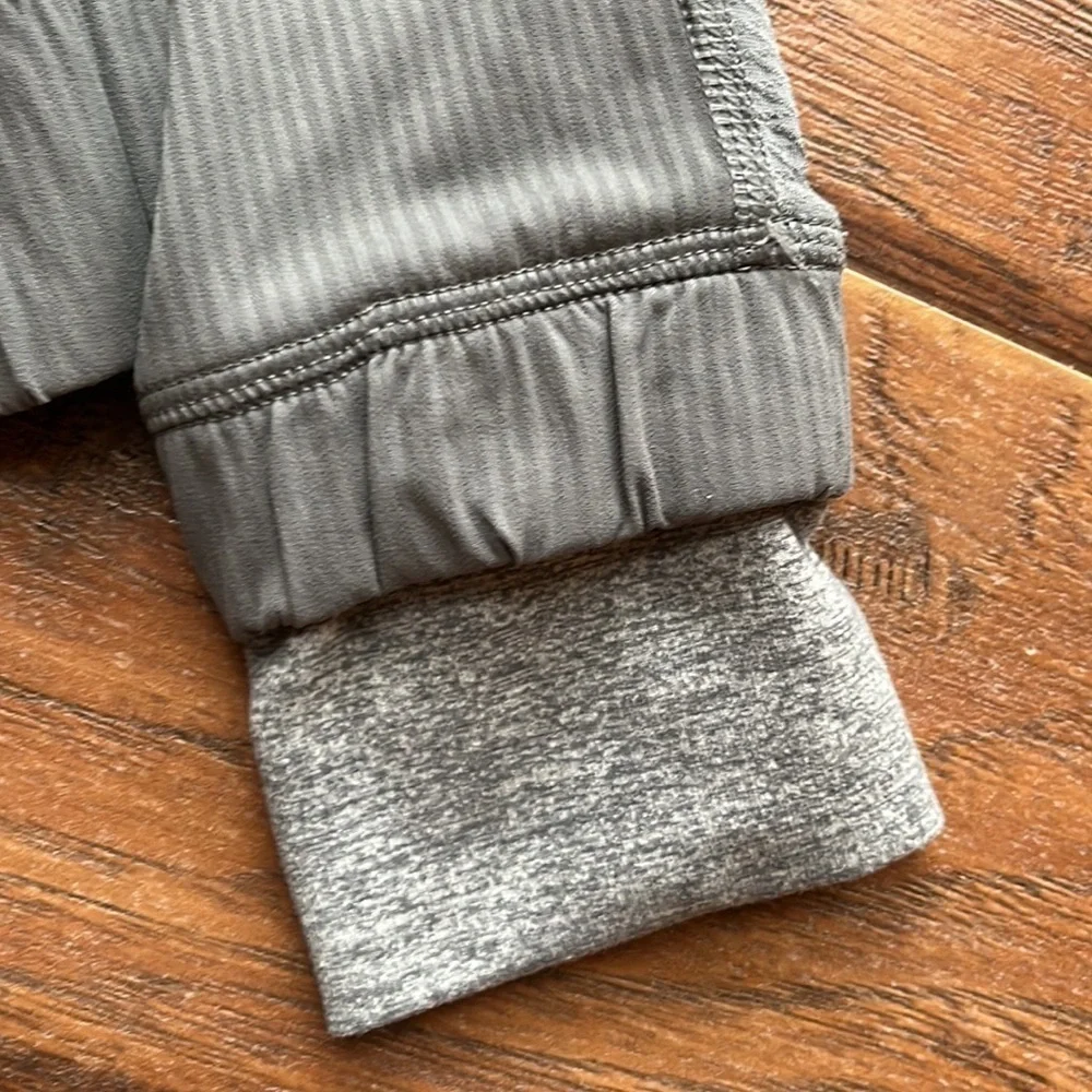 - Ivivva Nylon Zip Up Jacket -Size 10. NWOT (Lululemon)